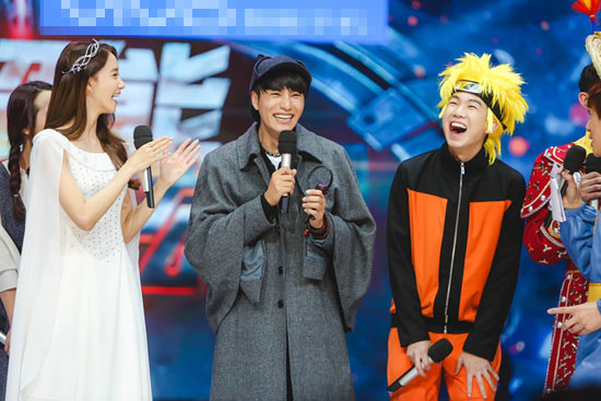 《快乐大本营》陈坤上演福尔摩斯 展破案思维