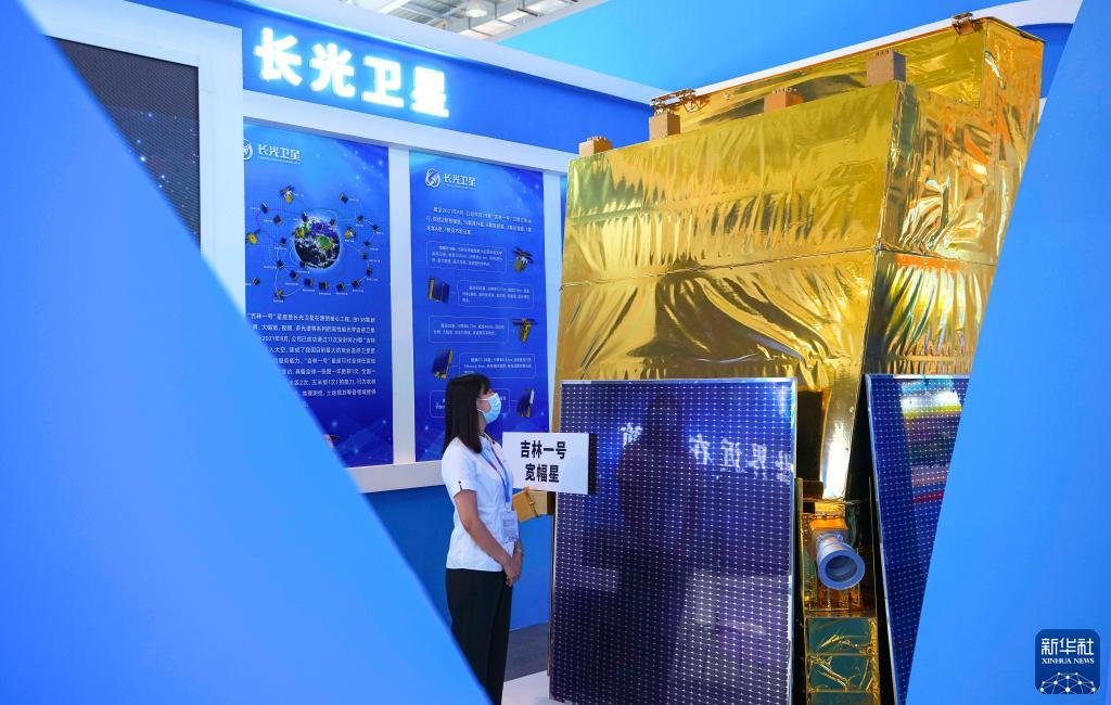 从黑土地到小卫星——东北亚博览会上的东北振兴元素