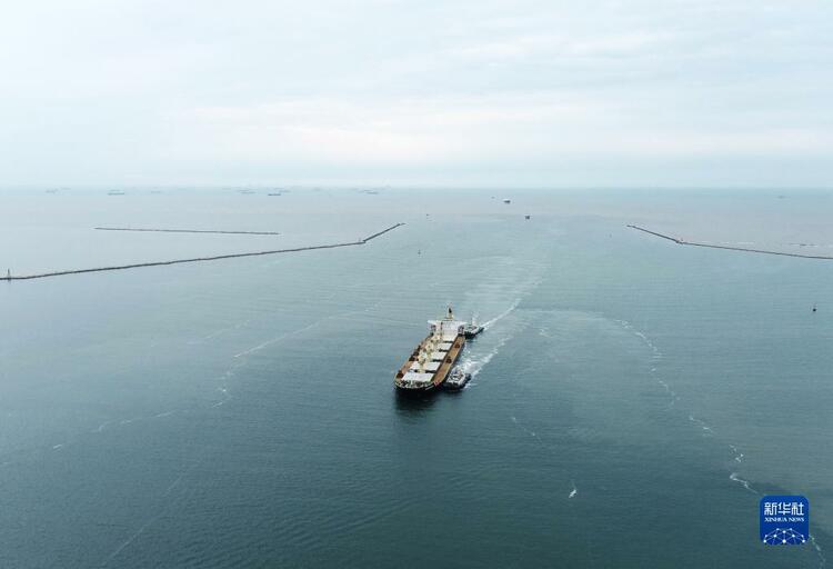河北唐山港京唐港區25萬噸級航道通過交工驗收