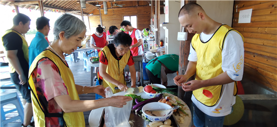 “永遠跟黨走” 蘇州工業園區月亮灣社工委舉辦退役軍人暖心繫列活動_fororder_4