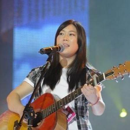 西单女孩被曝身价过亿 做广告登纽约时代广场