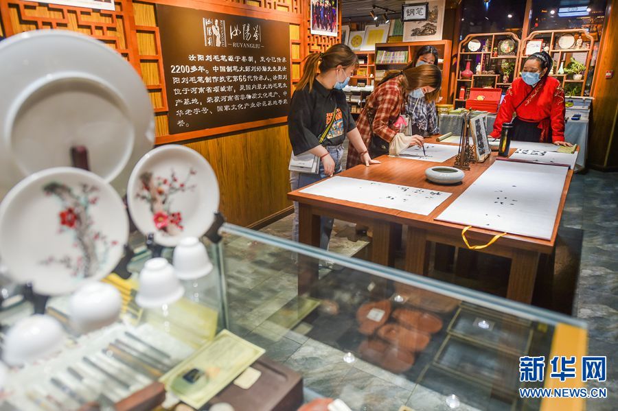 【焦點圖】【圖説】洛陽：“古都夜八點”文旅消費活動啟動