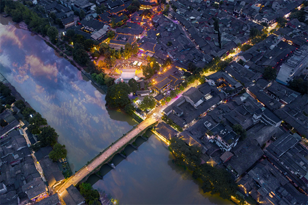 天府旅游名县书记访谈｜成都市邛崃市委书记刘刚：产业融合发展 探索城旅一体化发展新路径_fororder_未标题-1