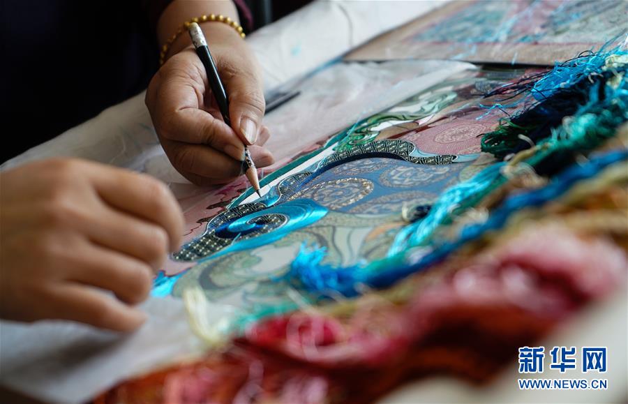 苏绣传人姚惠芬：妙手神针绣慧心