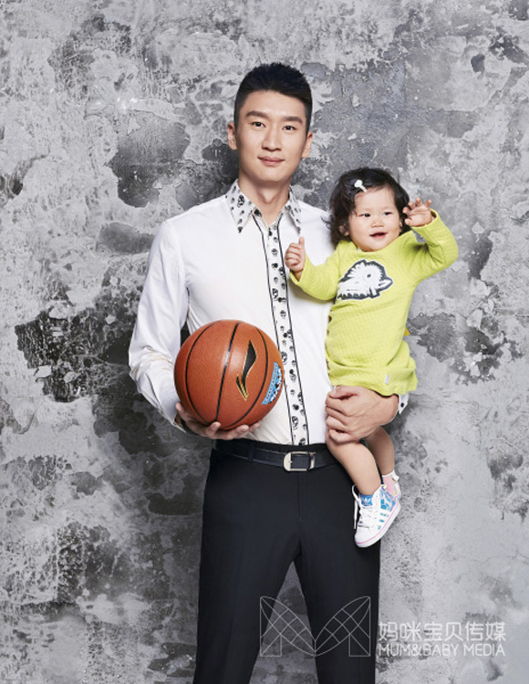 CBA奶爸:朱芳雨炫子狂 孙悦带女儿屡走穴