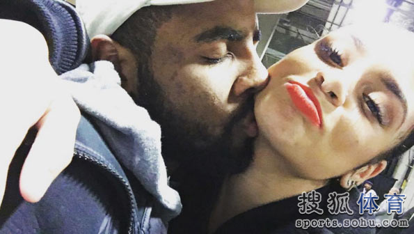 欧文被戴绿帽!恋情终结 女友回前男友身边(图)