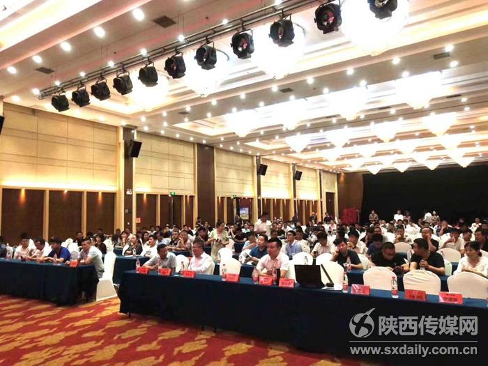 高端彩涂产品与彩钢机械集中展示在西安举行