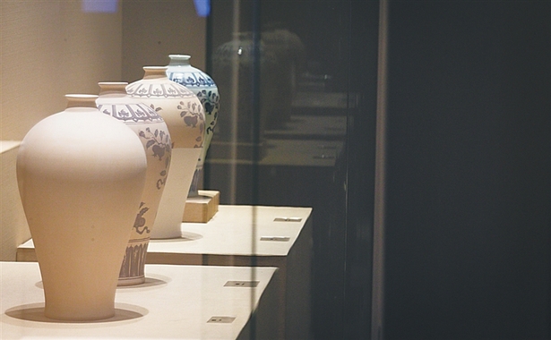 【文体图文列表】【即时快讯】各地馆藏青花瓷相约海南联展 【文体图文列表】【即时快讯】各地馆藏青花瓷相约海南联展