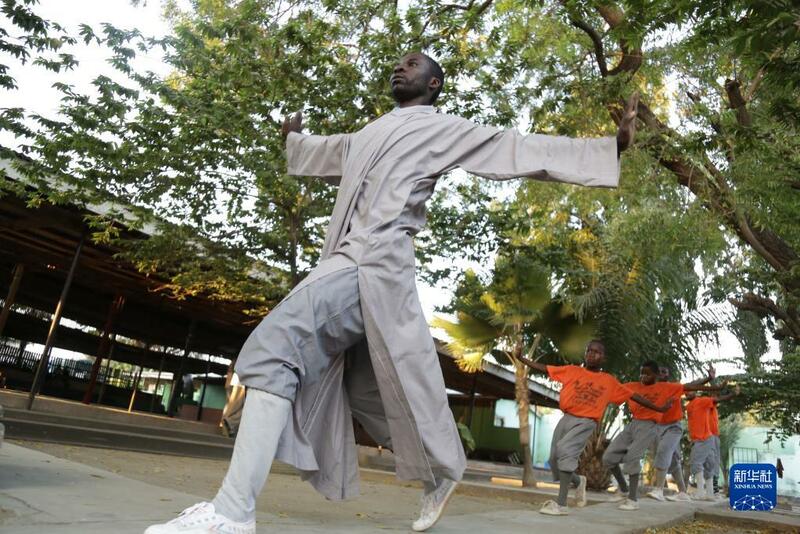 Wasan Kongfu na kasar Sin na samun karbuwa sosai a kasar Tanzaniya._fororder_1127854229_16314462125161n