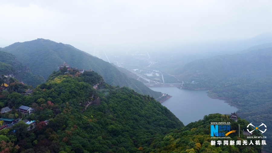 崆峒山“烟雨图”：翠峰古建“隐”云海_fororder_7