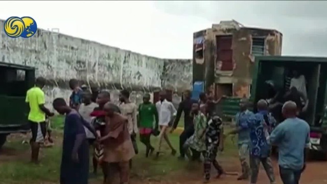 Sama da fursunoni 800 sun tsere sakamakon harin yan bindiga a kudancin Najeriya_fororder_211024-Ahmad2-Nigeria