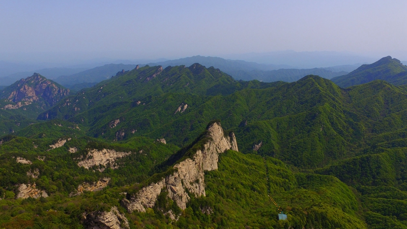 洛阳地形山脉图片