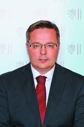 做中国中东欧国家合作的“旗舰”