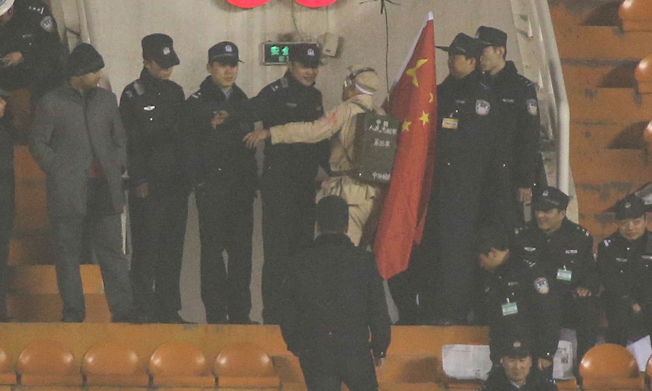 痴心不改!渴望世界杯的中国球迷