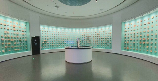 七彩云南 美丽澄江 见证生命起源 守护生物多样性