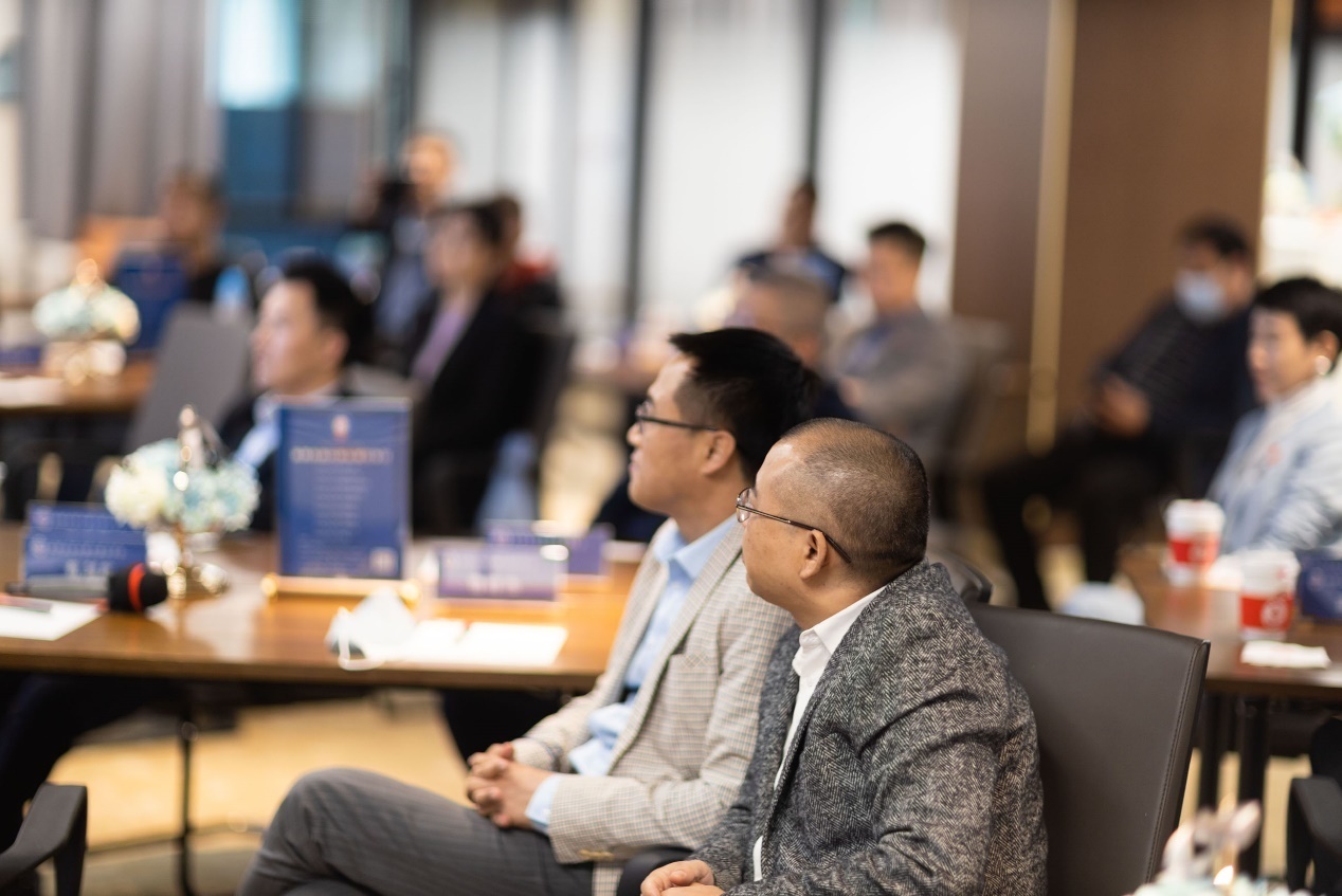 新四连贵宾俱乐部分享会专题讲座：经济篇