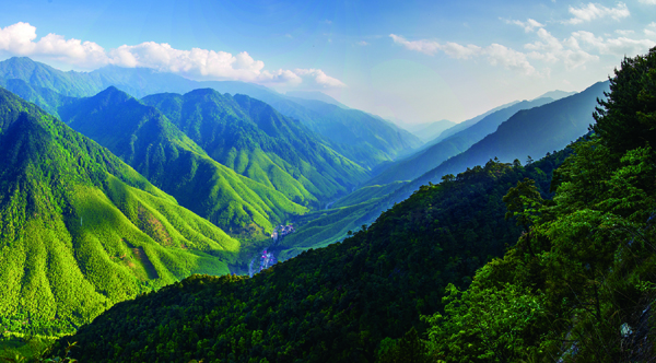 Unang pangkat ng pambansang parke, naitatag ng Tsina_fororder_20211013Wuyi1600