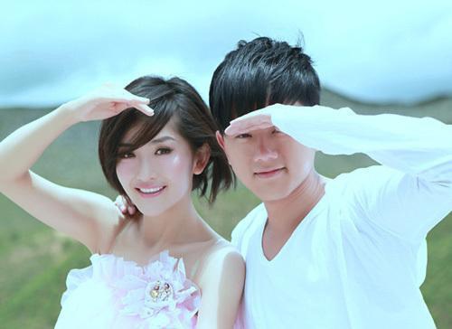 曝谢娜录节目发飙被拖到后台 现场气氛尴尬