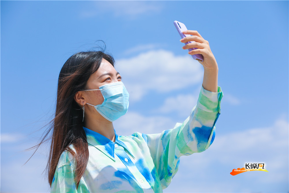 石家庄：蓝天白云霸屏 城市“颜值”爆表