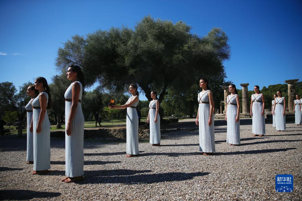 北京冬奥会火种在希腊成功点燃