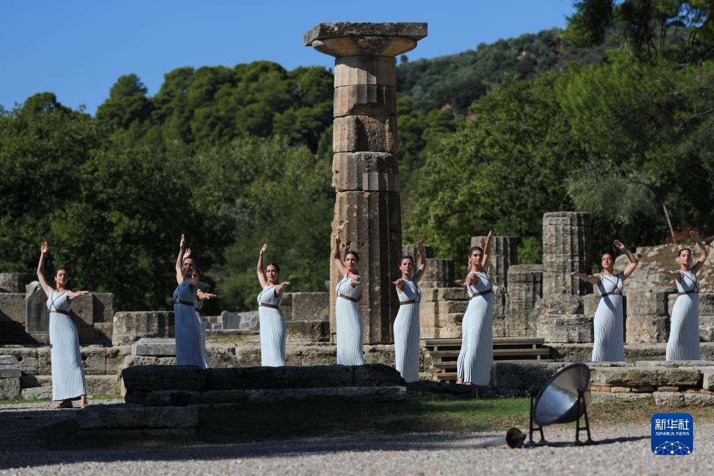 北京冬奥会火种在希腊成功点燃