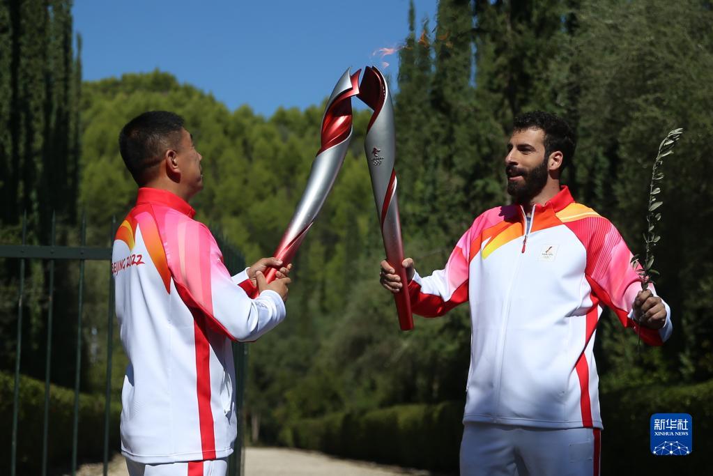 北京冬奥会火种在希腊成功点燃