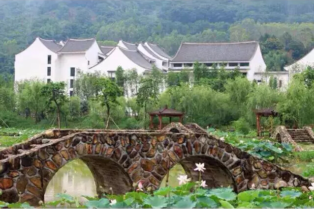 福建长泰全国登山精英赛金秋来袭,引领全民健身新风尚 福建长泰全国登山精英赛金秋来袭,引领全民健身新风尚