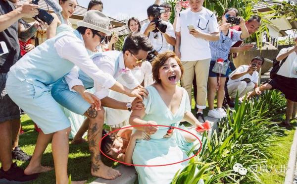 包贝尔婚礼闹伴娘柳岩 杜海涛回应“骂人”