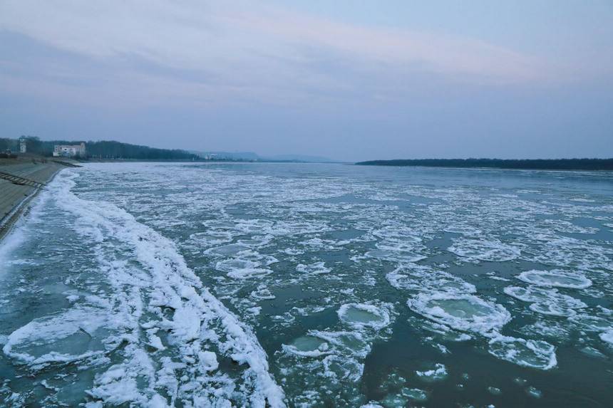 立冬时节 边城呼玛县迎来醉美冬日美景_fororder_LOCAL202111071956000073921050158