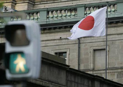 日企信心跌至谷底 “安倍经济学”恐难以为继