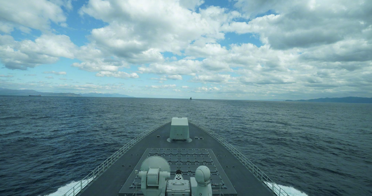 中俄海軍首次海上聯合巡航圓滿結束 雙方舉行分航儀式