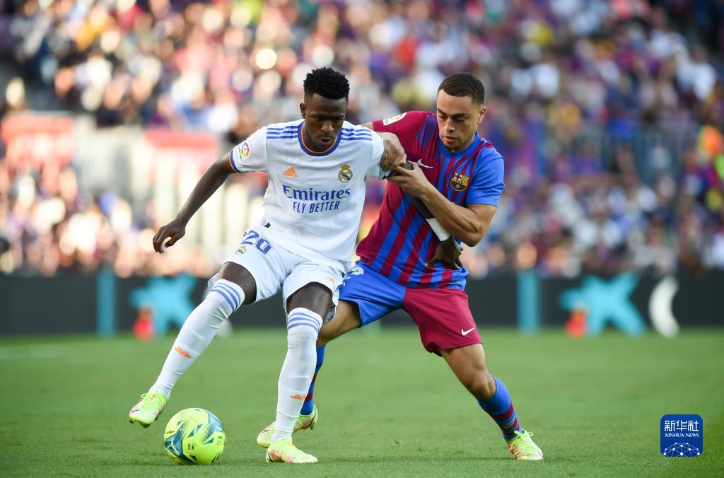 西甲——巴萨不敌皇马