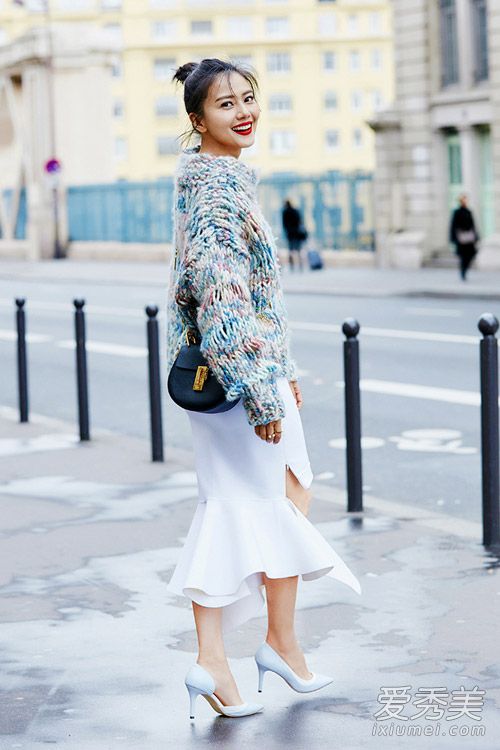高圆圆最新街拍上线 各种美搭看不腻