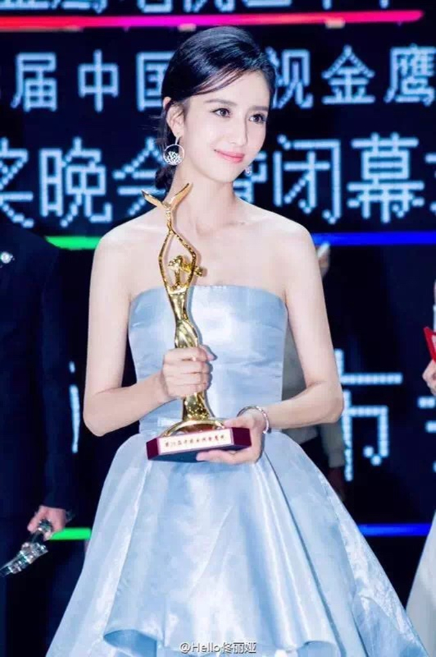 图片默认标题_fororder_佟丽娅曾因长相问题受质疑