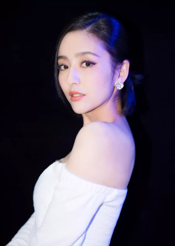 图片默认标题_fororder_佟丽娅气质优雅