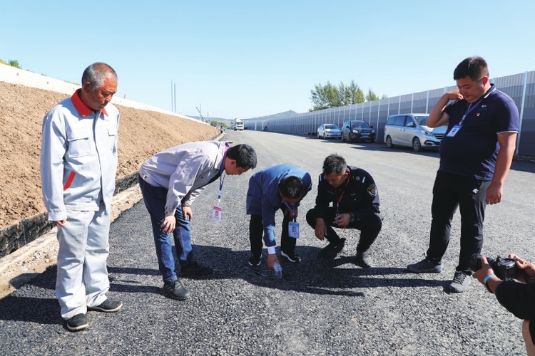 東雙高速公路老營至石嶺段項目建設紀實