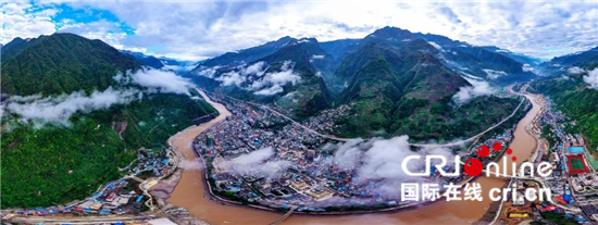 （世界城市日）绿色出行 打造韧性城市的健康血脉_fororder_云南怒江美丽公路