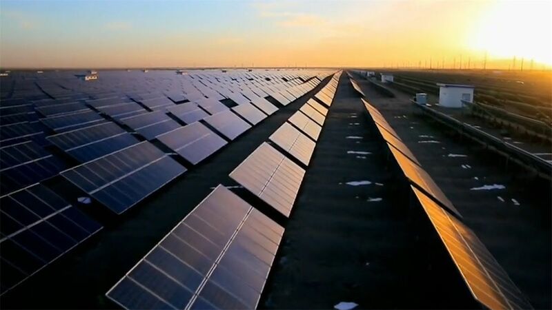 Takunkumin haramta amfani da kayayyakin sola na kasar Sin ya jefe Amurka cikin rudani_fororder_1114-Amurka-Solar-Ahmad