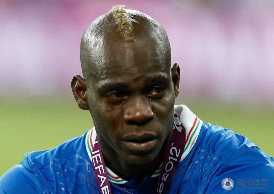 男儿有泪不轻弹!这些巨星却在赛场洒下热泪