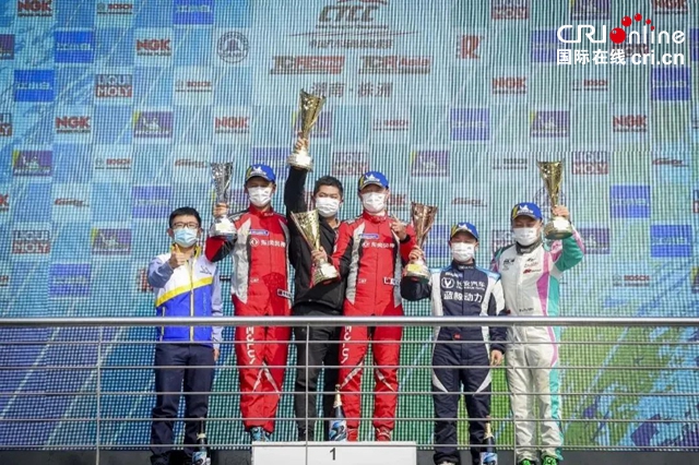 【汽车频道 资讯+要闻列表】风神奕炫MAX荣耀不限于“2021中国十佳车身”_fororder_image011