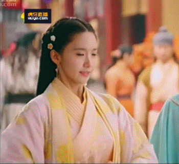 武神赵子龙随便一个女配，颜值都吊打女主林允儿！最大赢家是丫鬟