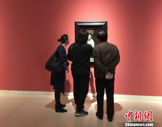 中歐藝術(shù)家具象繪畫展開幕 60余件作品亮相