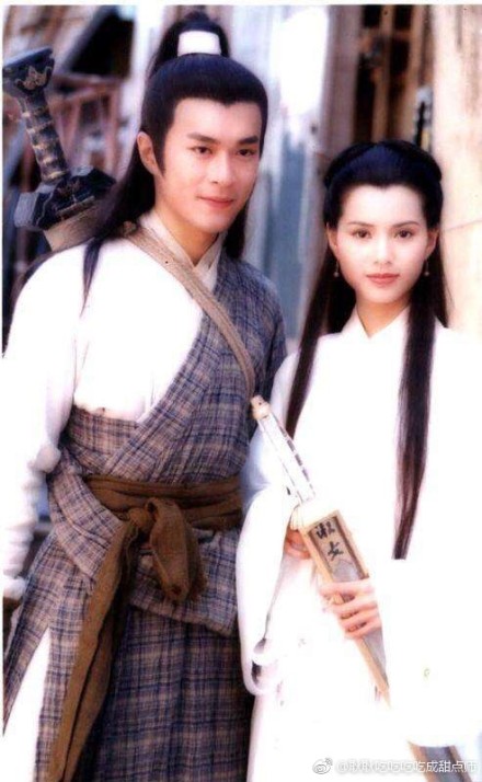 李若彤开通微博 网友忙晒《神雕侠侣》剧照(图)