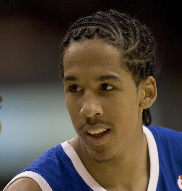 当年联盟有种潮流叫地垄沟 AI经典FMVP也爱它