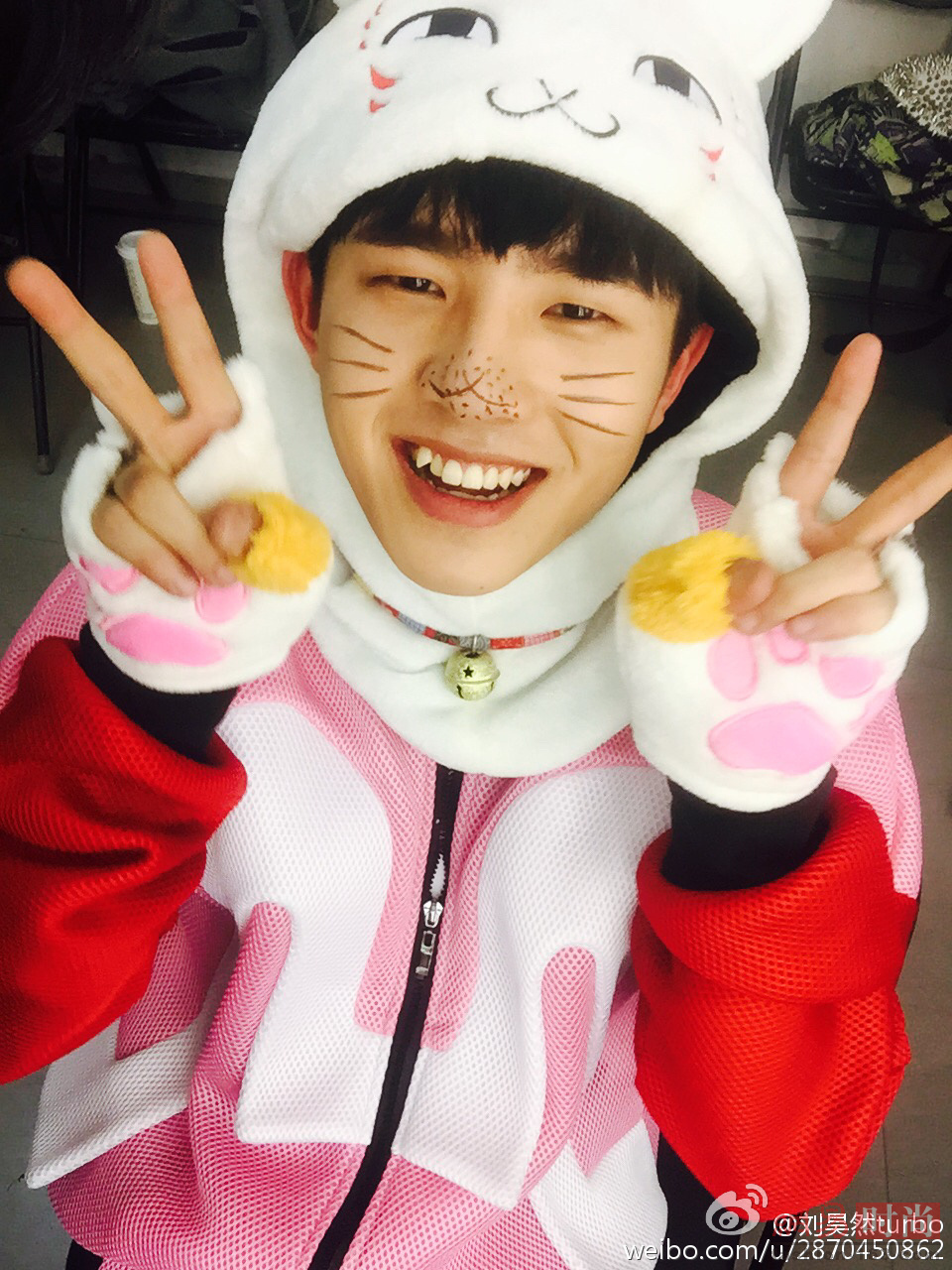 吴磊PK刘昊然 小鲜肉谁萌值高