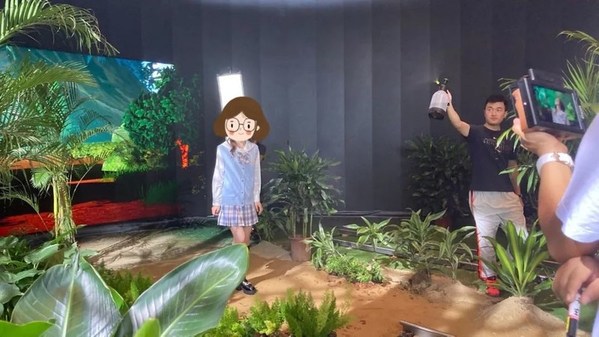 视爵光旭深黑系列惊艳亮相“好久不见，宫崎骏”活动拍摄现场