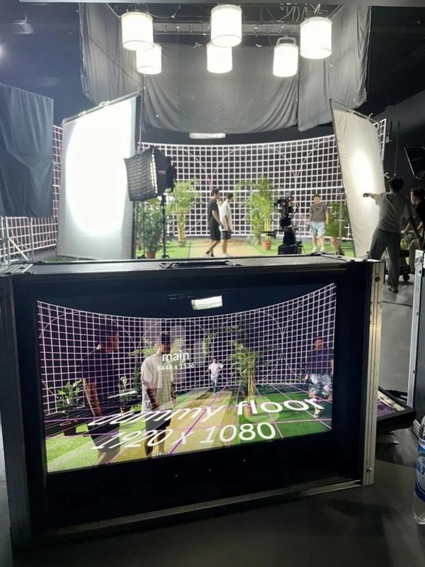 视爵光旭深黑系列惊艳亮相“好久不见，宫崎骏”活动拍摄现场