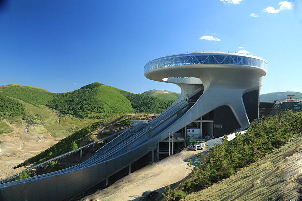 Beijing 2022 Winter Olympic: Snow Ruyi, National Ski Jumping Center_fororder_ruyi01