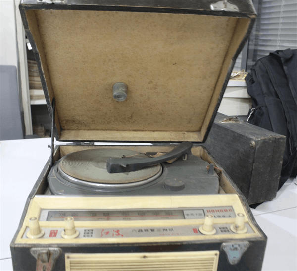 探秘易俗社文化街区：老物件演绎秦腔“前世今生”_fororder_图片10