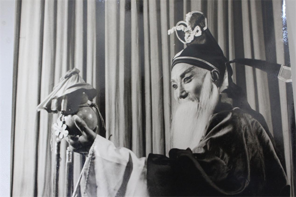 探秘易俗社文化街区：老物件演绎秦腔“前世今生”_fororder_图片6